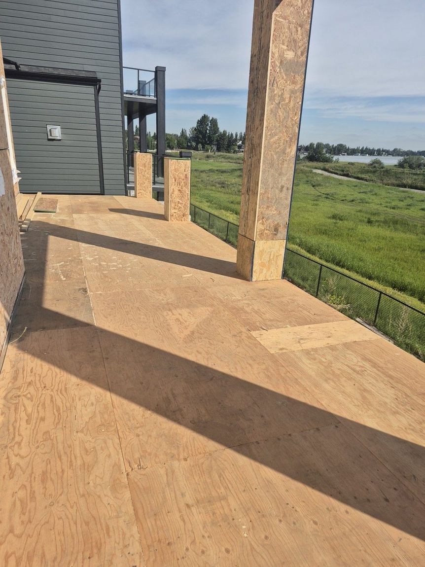 Finished granite-texture vinyl membrane deck — DJD Renovations
